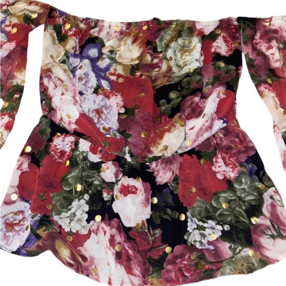 Express Off-the-Shoulder Elastic Waist Floral Gold Dot Top Blouse Size Medium - Picture 6 of 7